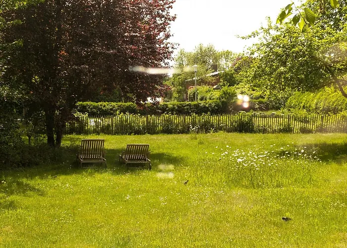 Im Klostergarten פהמארן